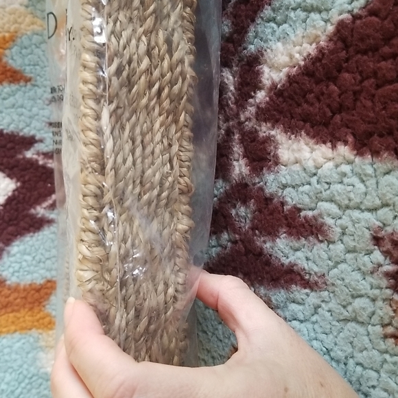 Brand new in bag Draper James woven sea grass tray - Picture 3 of 3